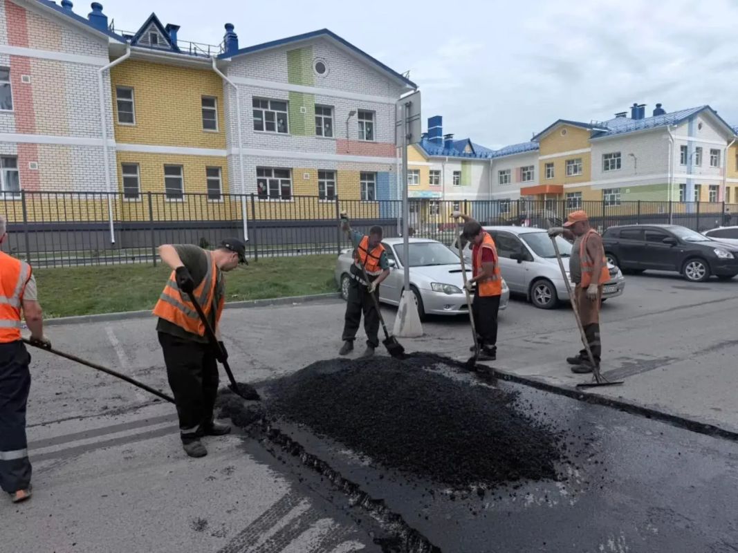 В Барнауле обустраивают искусственные неровности для предотвращения ДТП В Барнауле обустраивают искусственные неровности для предотвращения ДТП