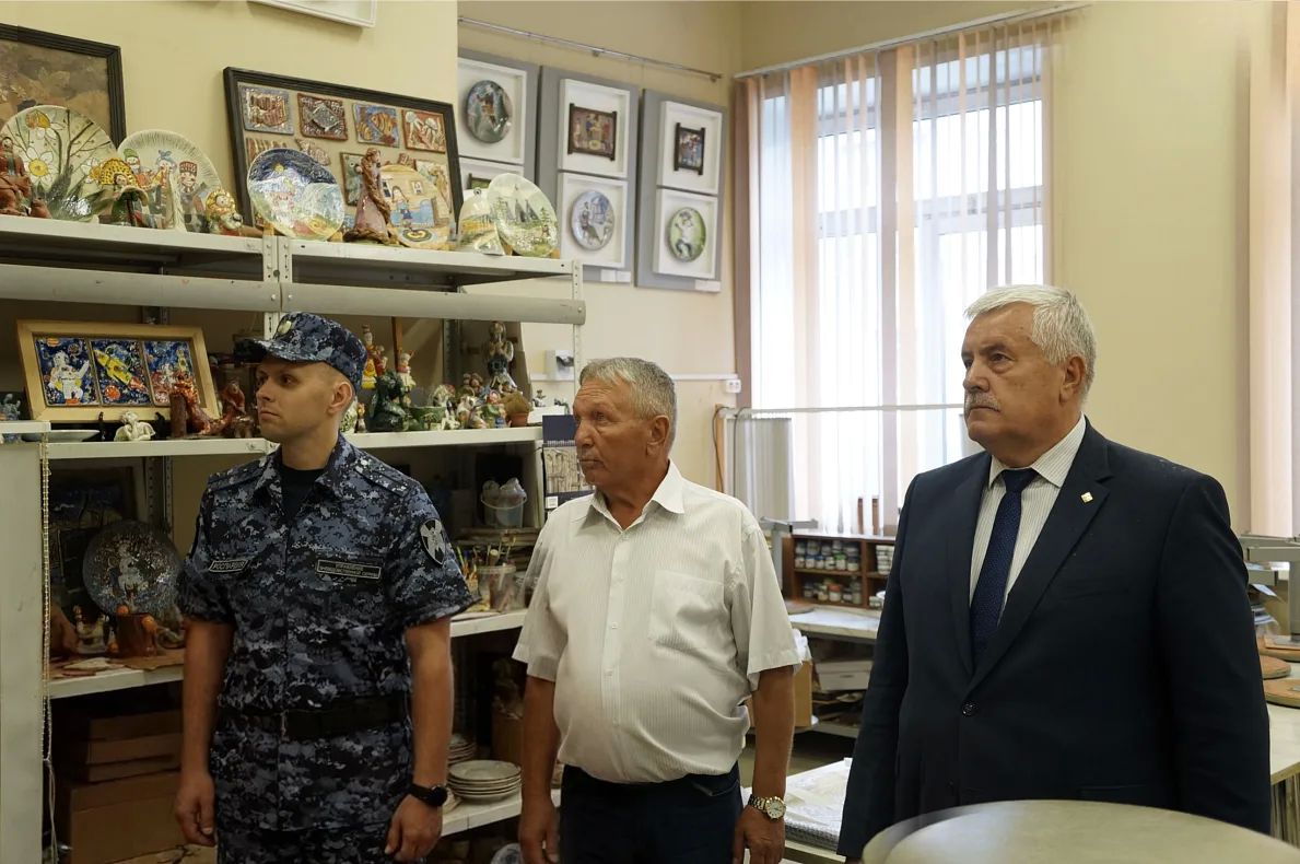 В Барнауле завершилась приёмка учреждений дополнительного образования в сфере искусств к новому учебному году В Барнауле завершилась приёмка учреждений дополнительного образования в сфере искусств к новому учебному году