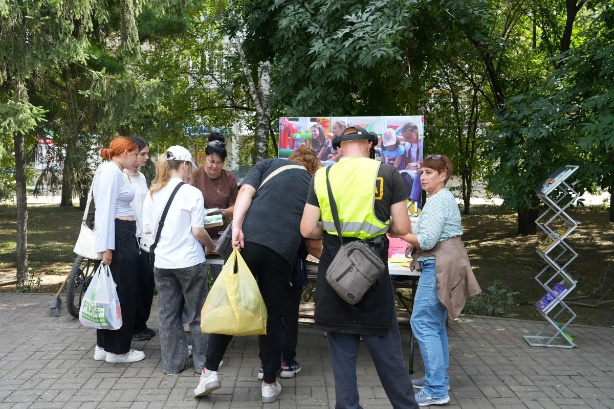 На том же месте, в тот же час На том же месте, в тот же час