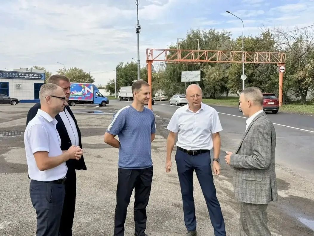 В Барнауле состоялась приемка дороги по улице Парфенова, отремонтированной в рамках нацпроекта «Инфраструктура для жизни»