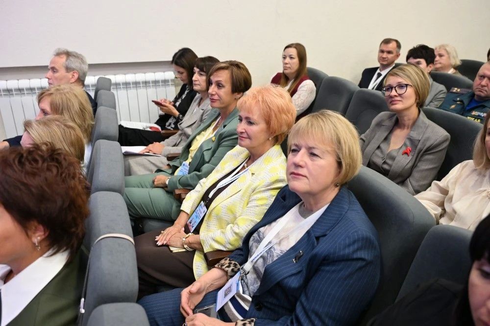 Александр Романенко поприветствовал участников краевого августовского педсовета Александр Романенко поприветствовал участников краевого августовского педсовета