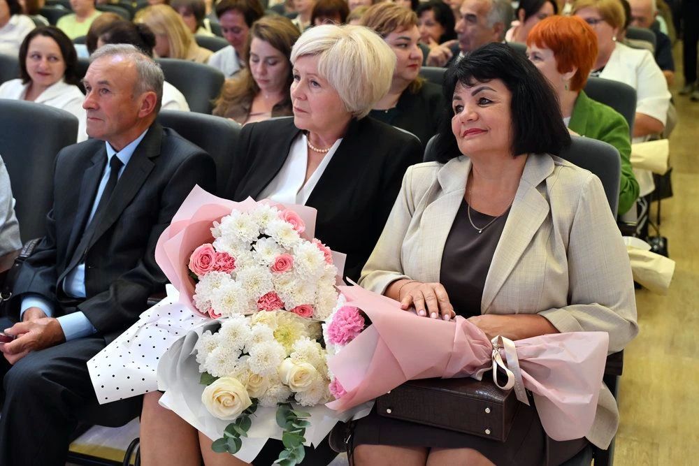 Александр Романенко поприветствовал участников краевого августовского педсовета Александр Романенко поприветствовал участников краевого августовского педсовета