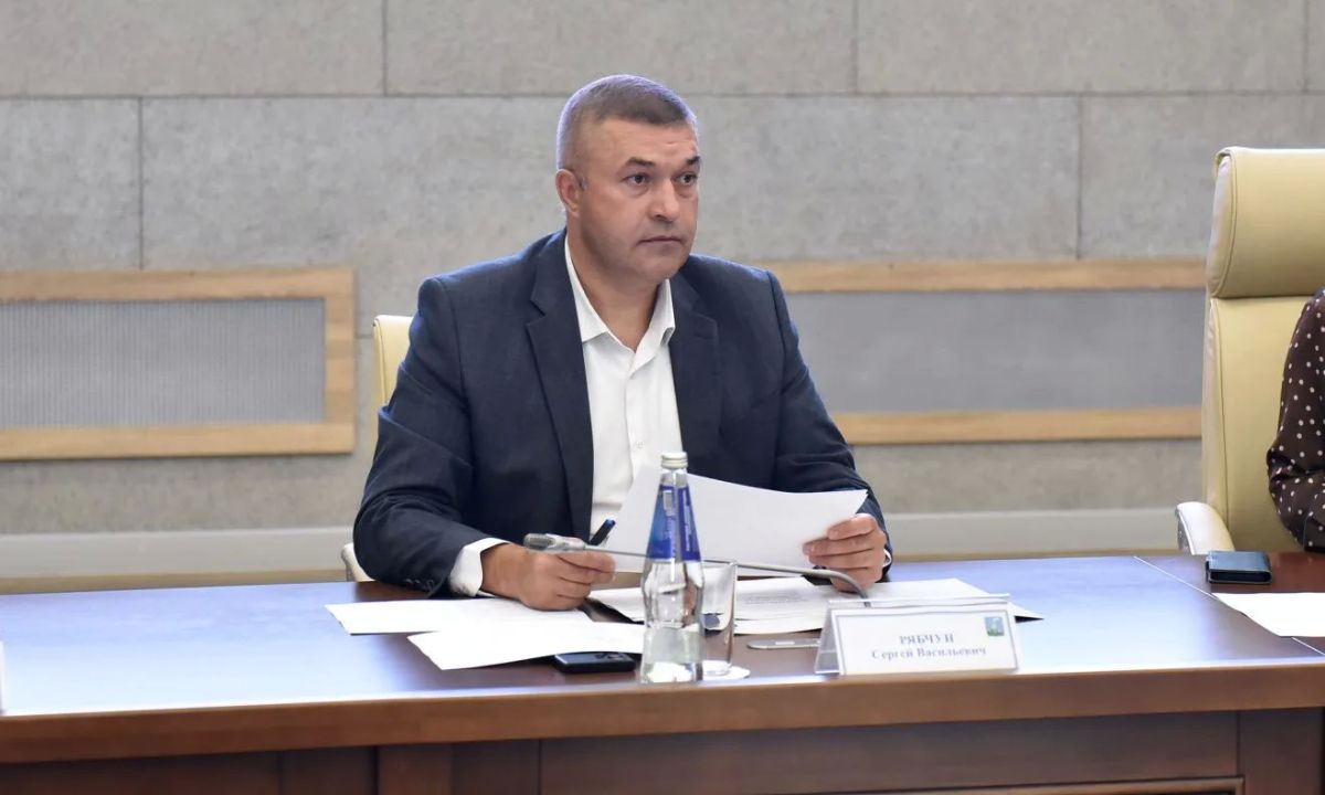 Меры противодействия наркомании и распространению наркосодержащих растений обсудили в администрации Барнаула Меры противодействия наркомании и распространению наркосодержащих растений обсудили в администрации Барнаула