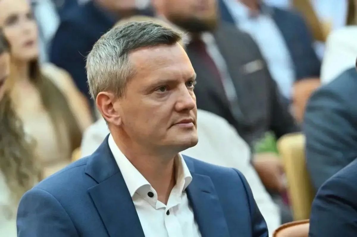 В Барнауле подвели итоги региональной кадровой программы для участников СВО «Алтай — земля героев» В Барнауле подвели итоги региональной кадровой программы для участников СВО «Алтай — земля героев»