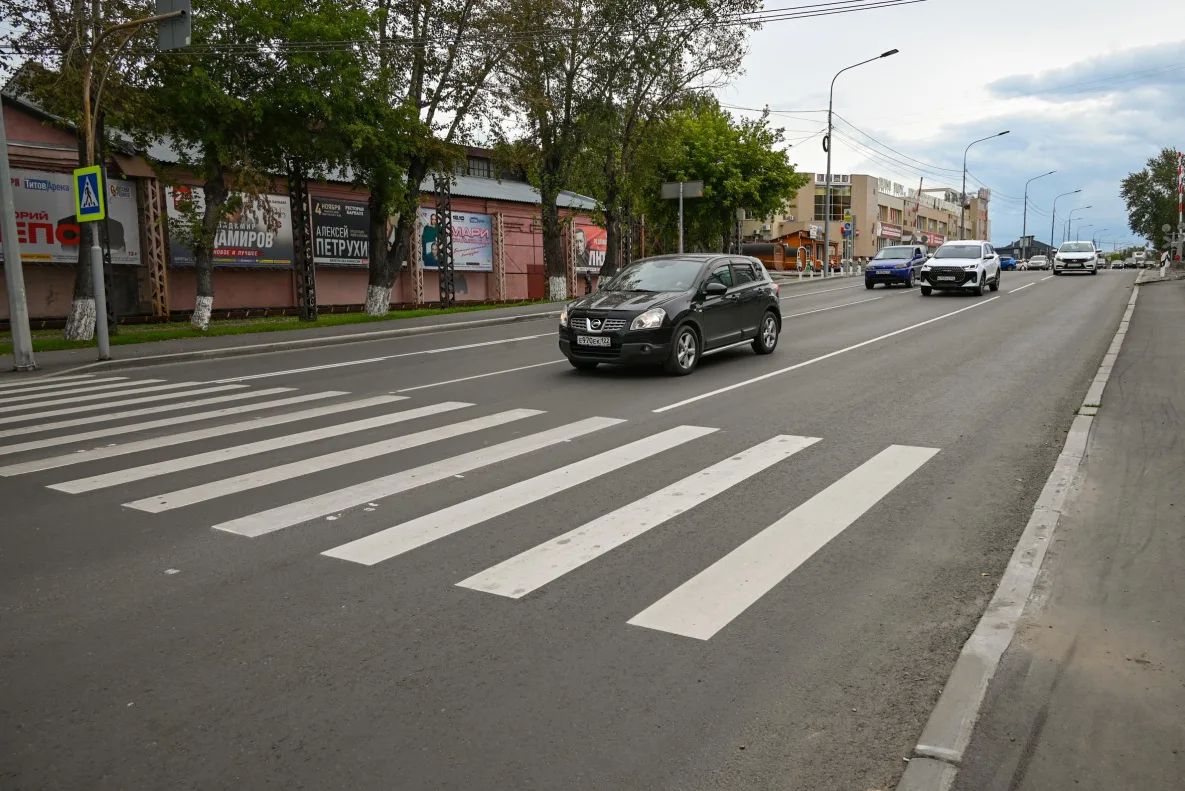 В Барнауле приняли отремонтированный участок проспекта Строителей В Барнауле приняли отремонтированный участок проспекта Строителей