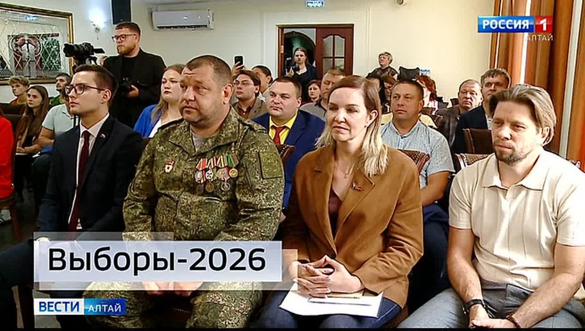 Алтайский край с рабочей поездкой посетил председатель партии «Справедливая Россия» Сергей Миронов