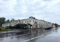 Сегодня расскажем о здании, стоящем на пересечении улиц Советской и Озёрной
