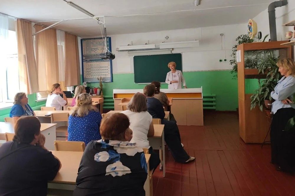 Ирина Солнцева оценила работу социальных объектов Новичихинского района Ирина Солнцева оценила работу социальных объектов Новичихинского района