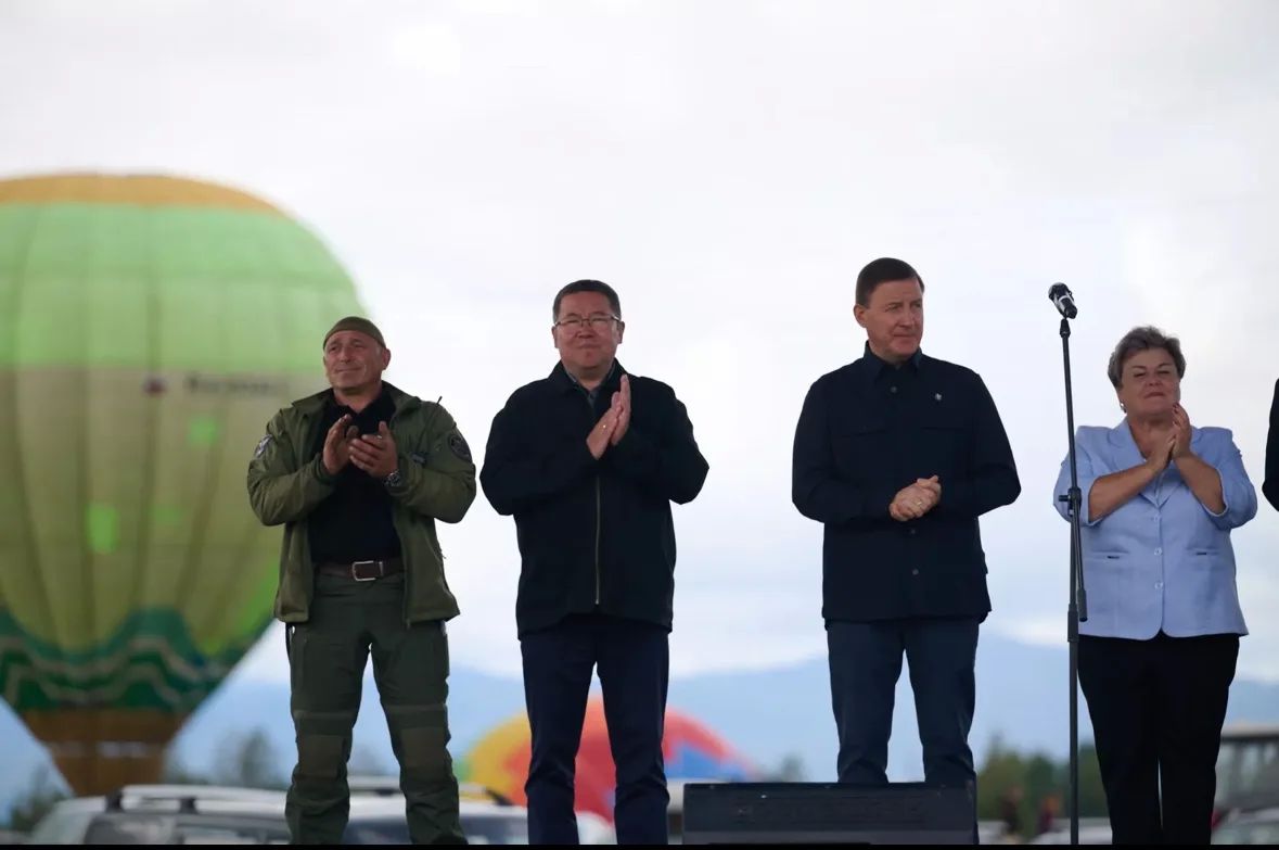 Навстречу высоте: фестиваль "Небо Алтая" проходит в Уймонской долине Навстречу высоте: фестиваль "Небо Алтая" проходит в Уймонской долине