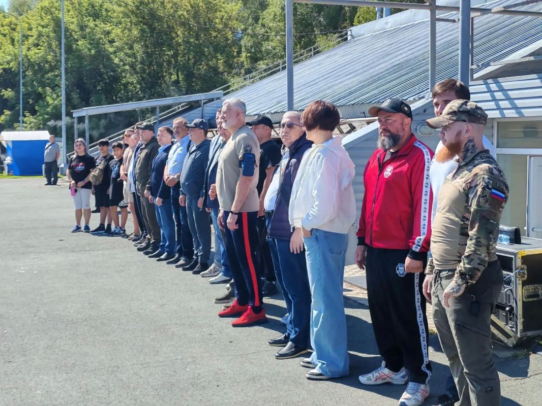 Патриотический праздник проходит в Барнауле Патриотический праздник проходит в Барнауле