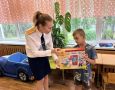 В преддверии Дня знаний состоялась теплая и важная встреча офицеров следственного управления Следственного комитета России по Алтайскому краю с воспитанниками подшефного детского учреждения для детей-сирот