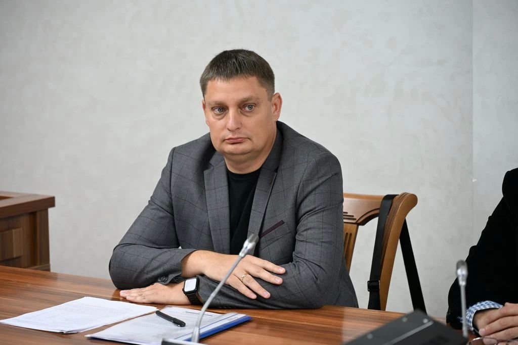 Парламентарии взяли на контроль ситуацию с обмелением Правдинского водохранилища после массовых обращений граждан Парламентарии взяли на контроль ситуацию с обмелением Правдинского водохранилища после массовых обращений граждан