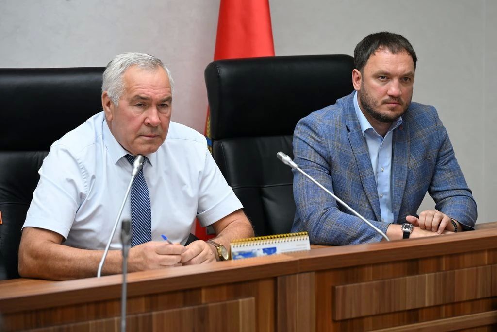 Парламентарии взяли на контроль ситуацию с обмелением Правдинского водохранилища после массовых обращений граждан Парламентарии взяли на контроль ситуацию с обмелением Правдинского водохранилища после массовых обращений граждан