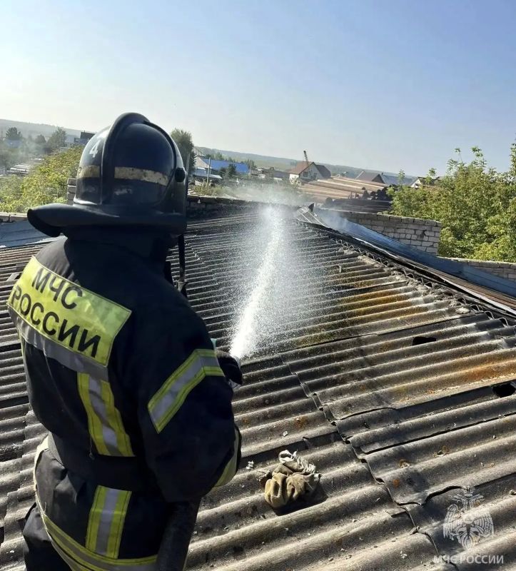 Научном Городке под Барнаулом вспыхнул пожар на сельхозпредприятии