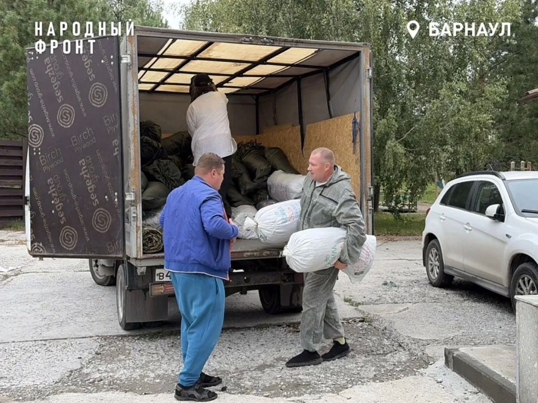 В Алтайском крае реализовали волонтерский проект «Защитный купол для СВОих» при поддержке гранта Губернатора В Алтайском крае реализовали волонтерский проект «Защитный купол для СВОих» при поддержке гранта Губернатора