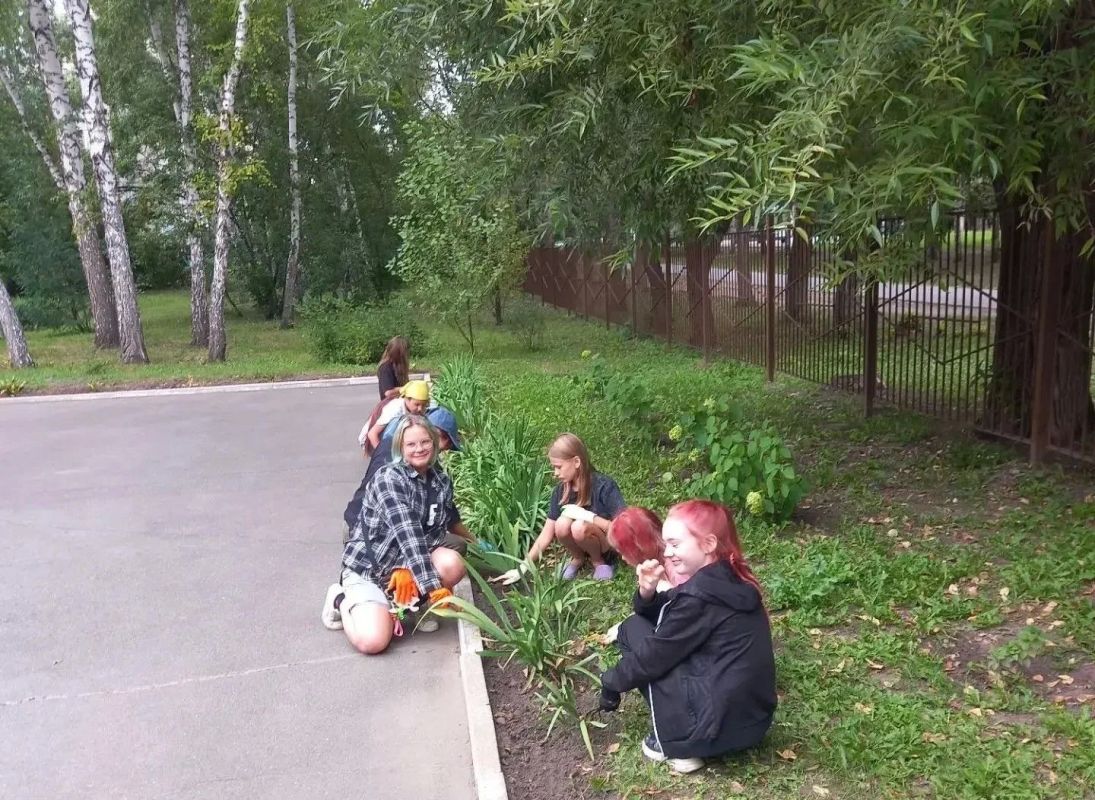 Накануне нового учебного года школы города подводят итоги летней трудовой практики учащихся Накануне нового учебного года школы города подводят итоги летней трудовой практики учащихся