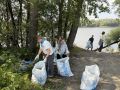 В рамках Международной акции «Чистые берега Евразии» в Барнауле очистили берег Оби
