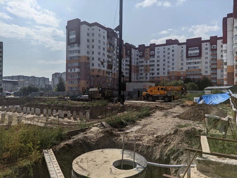 Не только школа, но и концертная площадка Не только школа, но и концертная площадка