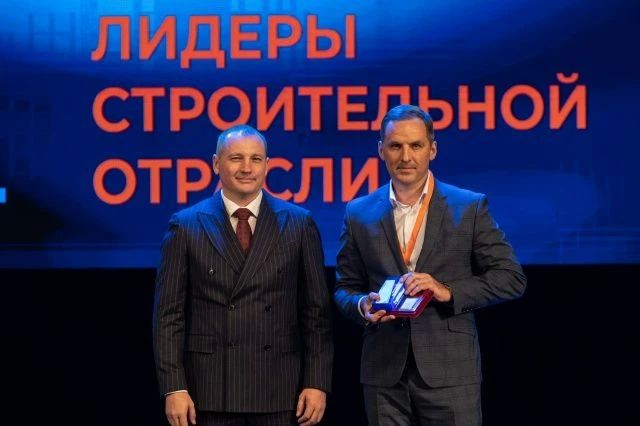 В Саратове наградили 50 победителей VI Всероссийского конкурса управленцев «Лидеры строительной отрасли» В Саратове наградили 50 победителей VI Всероссийского конкурса управленцев «Лидеры строительной отрасли»