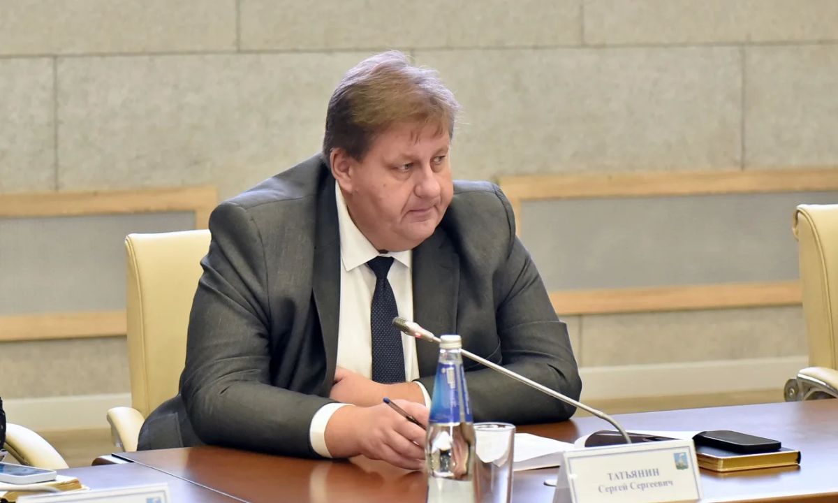 Комплексная работа по обеспечению чистоты воздуха ведётся в Барнауле Комплексная работа по обеспечению чистоты воздуха ведётся в Барнауле