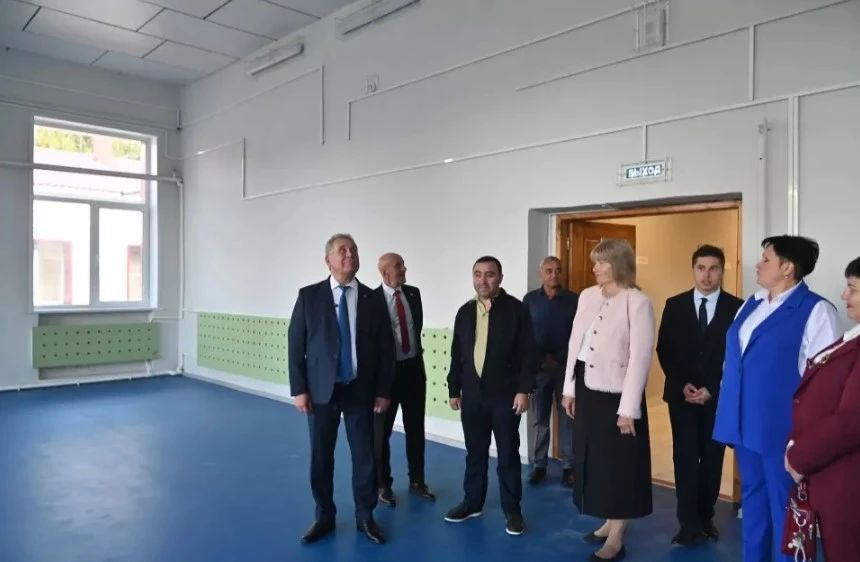 В Курьинском районе после капитального ремонта открылась школа В Курьинском районе после капитального ремонта открылась школа