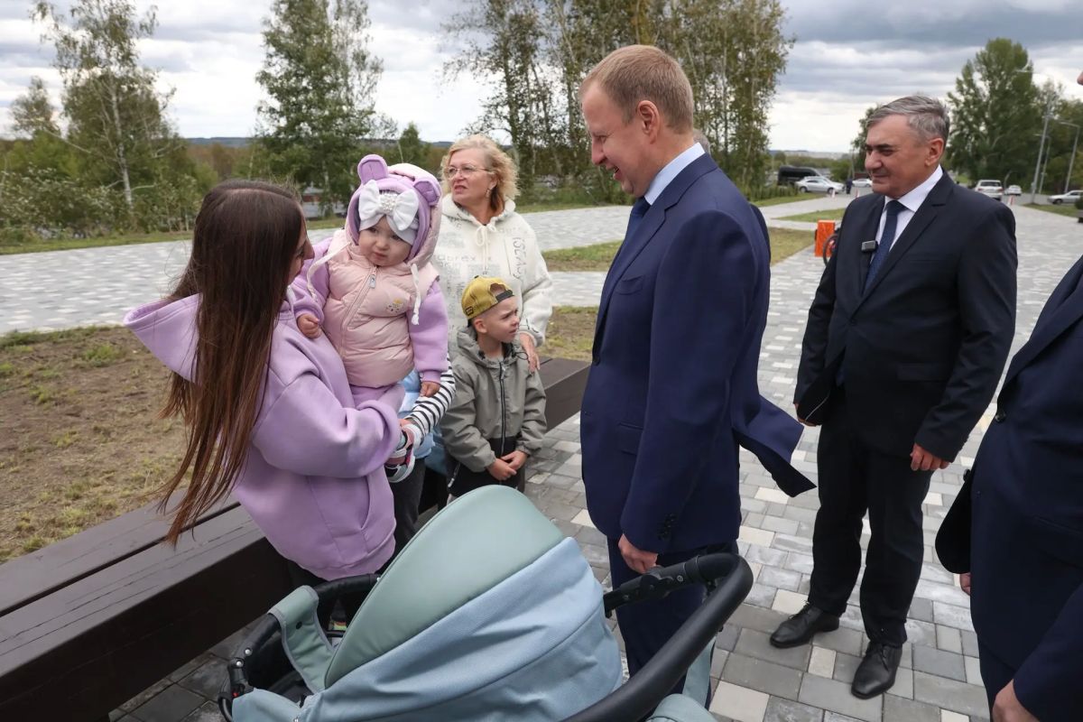 Виктор Томенко: Во время рабочей поездки в Заринск посетил два парка: «Спортхаб Драйв» и «Патриот» Виктор Томенко: Во время рабочей поездки в Заринск посетил два парка: «Спортхаб Драйв» и «Патриот»