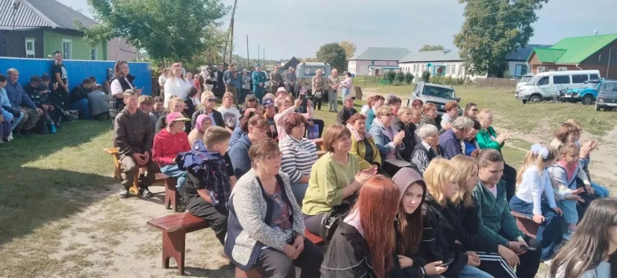 В старейшем селе Шелаболихинского района Алтайского края заработала современная базовая станция сотовой связи В старейшем селе Шелаболихинского района Алтайского края заработала современная базовая станция сотовой связи