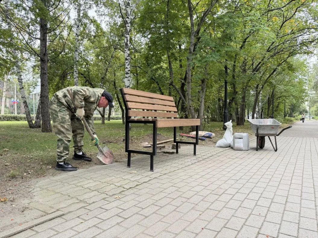 Аллея на Малахова стала комфортнее: в Барнауле исполнили просьбу ветерана Аллея на Малахова стала комфортнее: в Барнауле исполнили просьбу ветерана