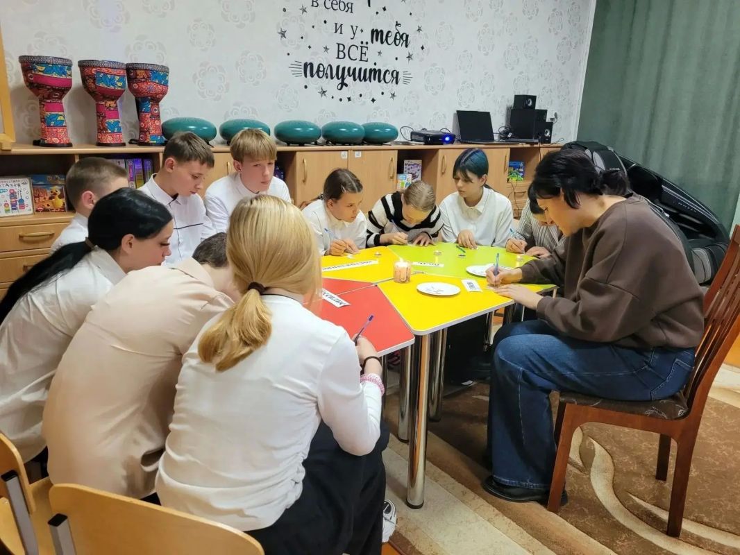 В краевых социальных учреждениях прошли мероприятия, посвященные Дню солидарности в борьбе с терроризмом В краевых социальных учреждениях прошли мероприятия, посвященные Дню солидарности в борьбе с терроризмом