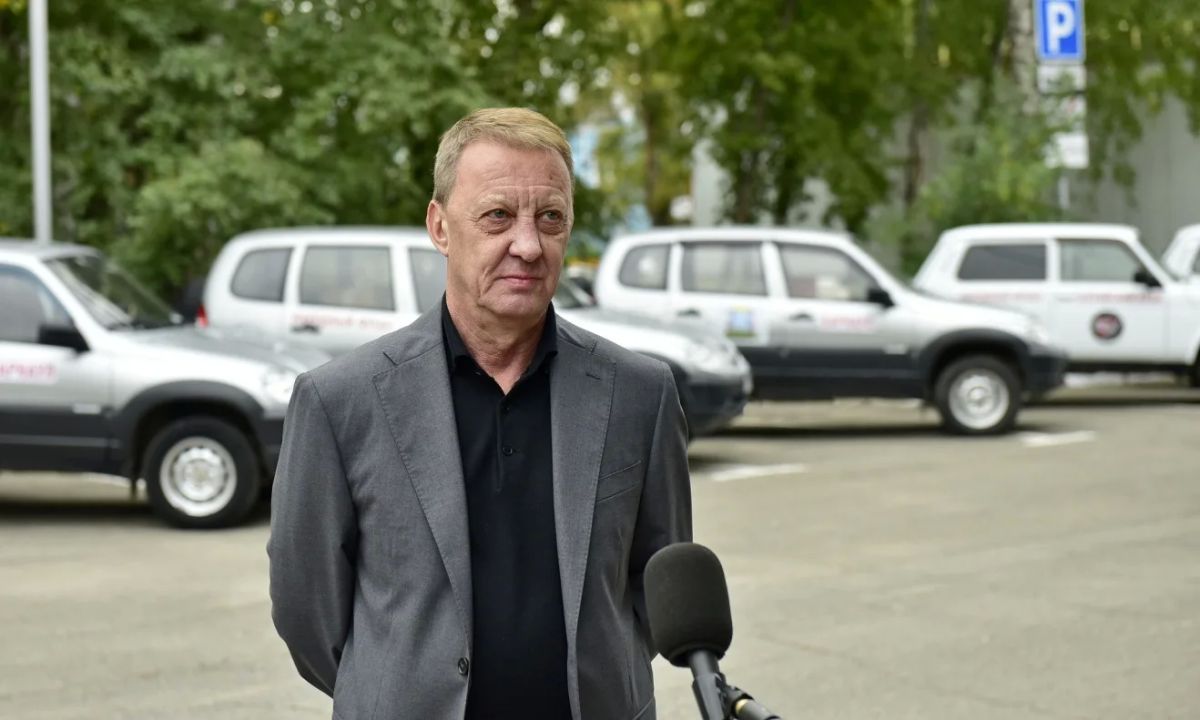 В День города из Барнаула отправили партию автомобилей в зону СВО и новые российские регионы В День города из Барнаула отправили партию автомобилей в зону СВО и новые российские регионы