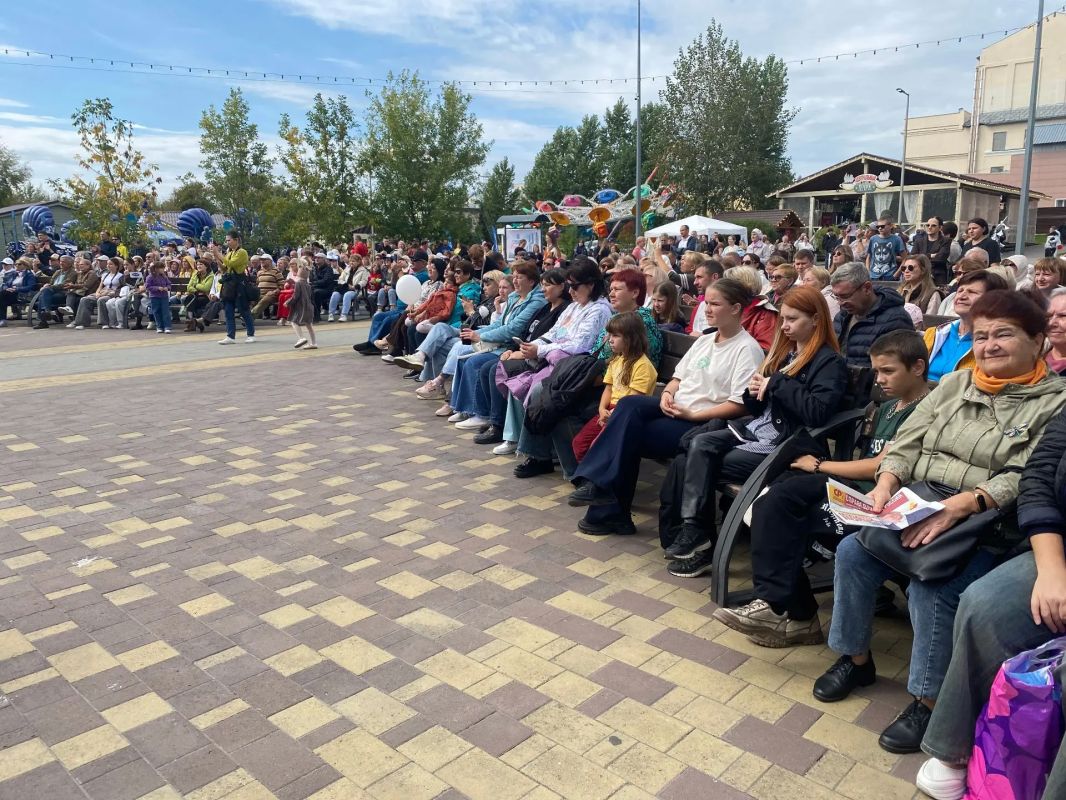Сердце Барнаула в ритме праздника: Центральный район отмечает 296-летие города масштабными гуляниями Сердце Барнаула в ритме праздника: Центральный район отмечает 296-летие города масштабными гуляниями