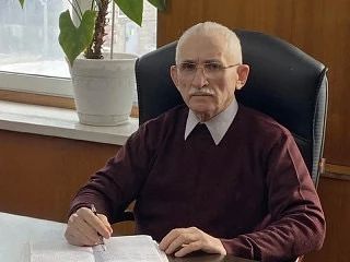 Двум жителям региона присвоено почетное звание «Заслуженный работник пищевой и перерабатывающей промышленности Алтайского края» Двум жителям региона присвоено почетное звание «Заслуженный работник пищевой и перерабатывающей промышленности Алтайского края»