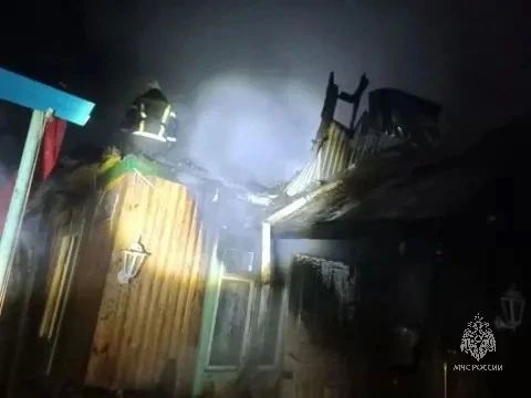 Ночью в Алтайском крае произошли три пожара Ночью в Алтайском крае произошли три пожара