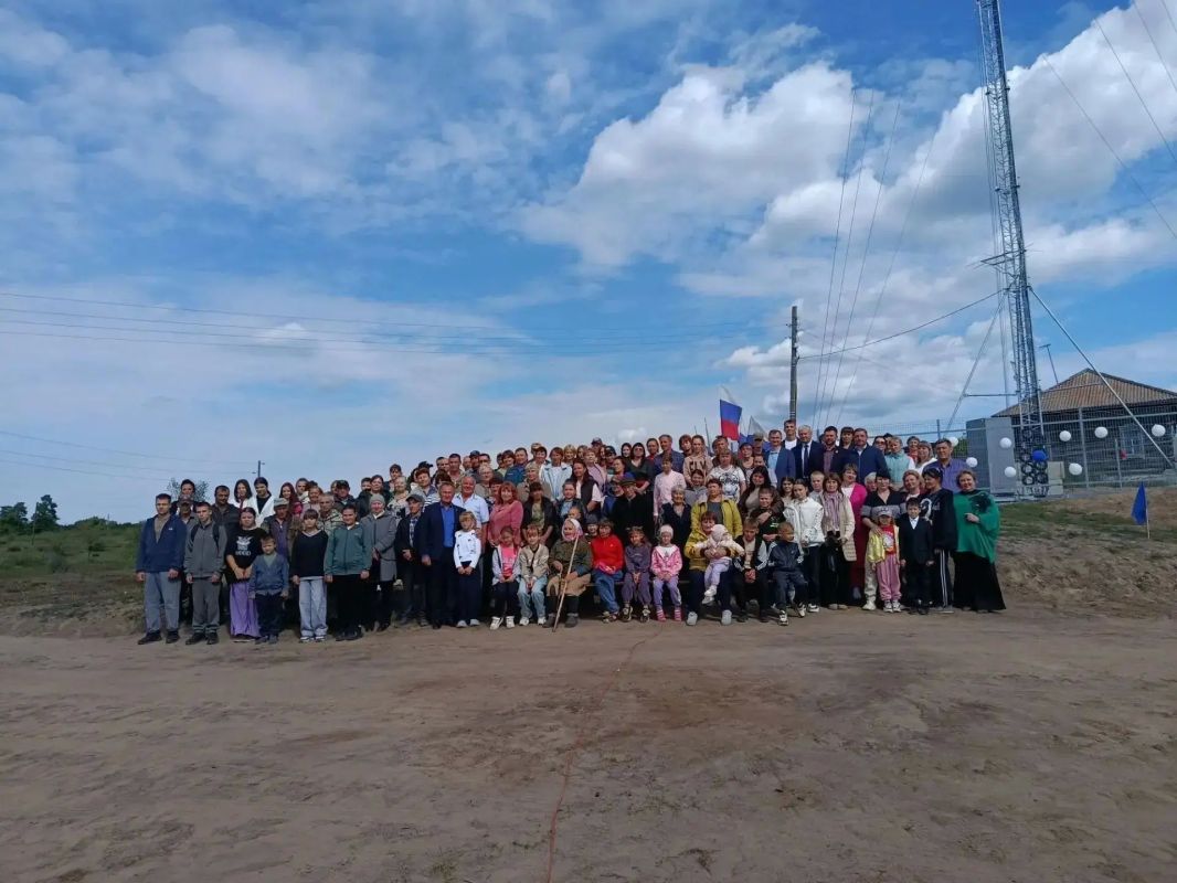 В селе Иня Шелаболихинского района появилась современная базовая станция сотовой связи В селе Иня Шелаболихинского района появилась современная базовая станция сотовой связи