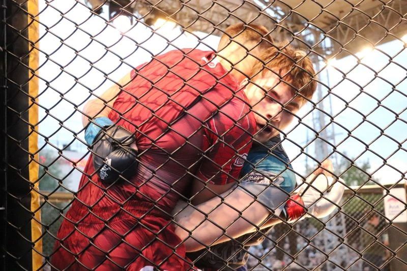 «Алтайское сражение» стало одним из главных спортивных событий Дня города в Барнауле «Алтайское сражение» стало одним из главных спортивных событий Дня города в Барнауле