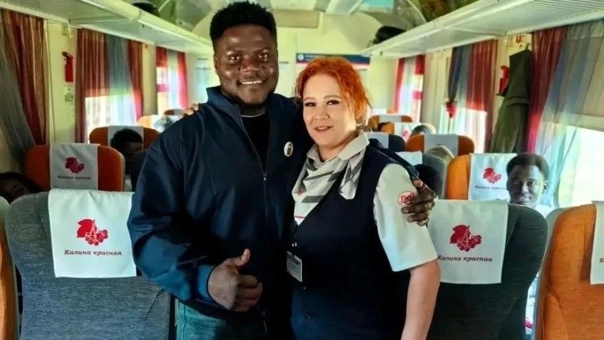 Студенты из Африки стали участниками железнодорожной экскурсионной программы «Познаем Алтай»