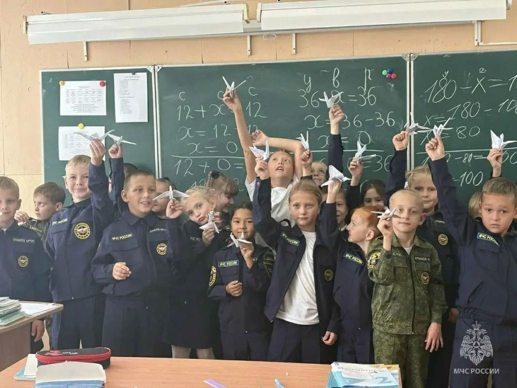 Кадеты МЧС России с полной силой вступили в новый учебный год! Кадеты МЧС России с полной силой вступили в новый учебный год!