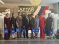 Сегодня в одном зале собрались люди разных профессий и судеб, которых объединяет любовь к Алтайскому краю и желание делать его лучше