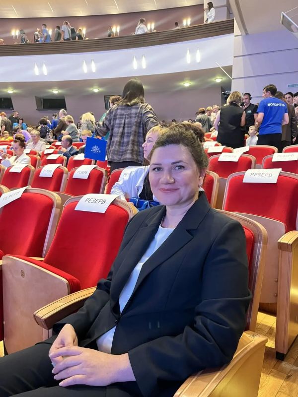 До начала торжественного мероприятия остались считаные минуты До начала торжественного мероприятия остались считаные минуты
