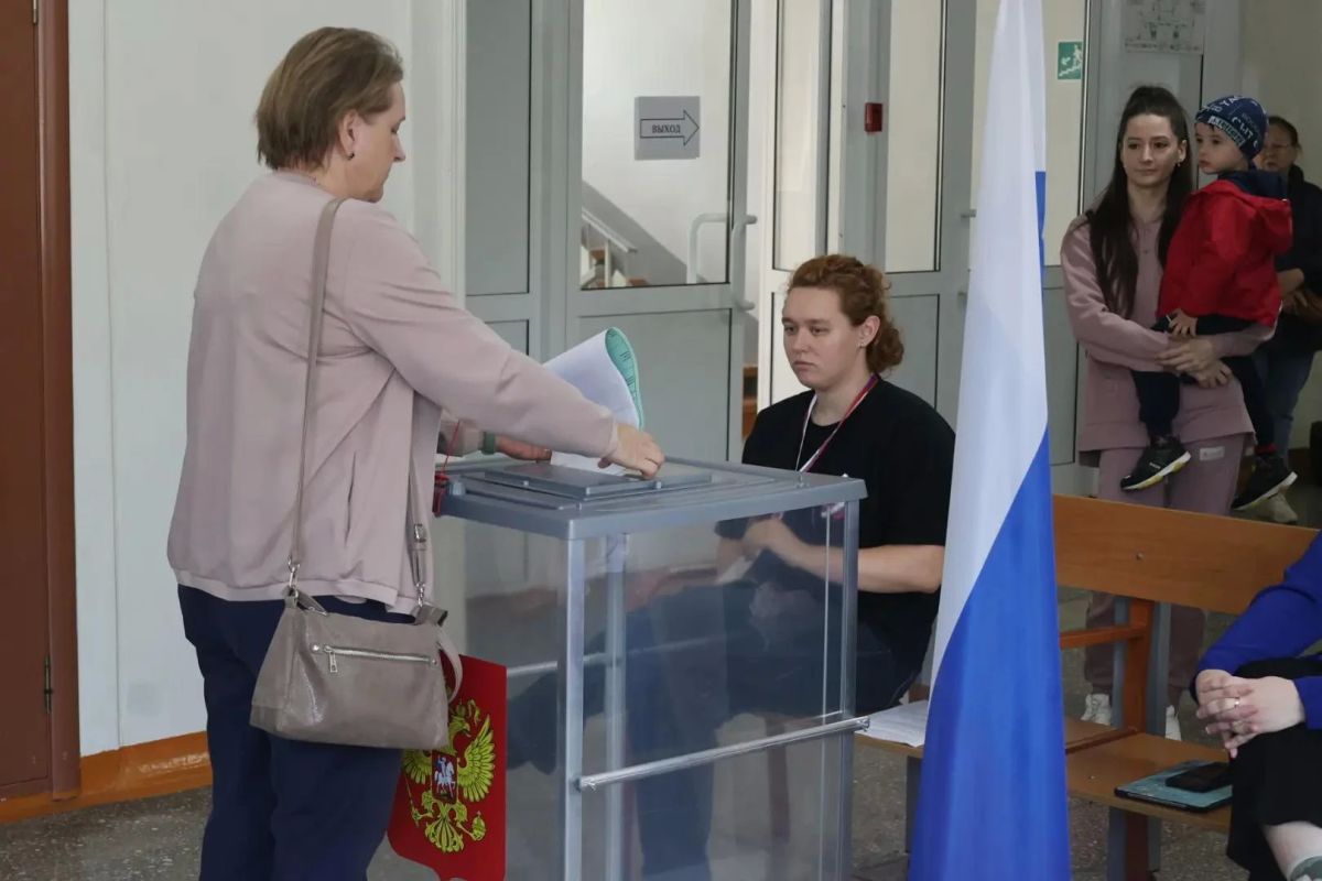 Второй день. Как в Барнауле проходят выборы в Госдуму и АКЗС Второй день. Как в Барнауле проходят выборы в Госдуму и АКЗС