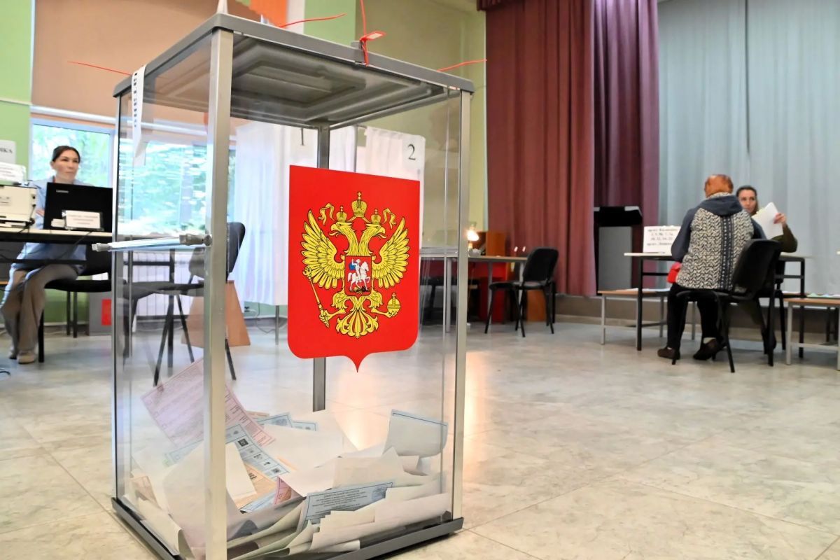 Финальный день выборов 2026: голосует Ирина Акимова Финальный день выборов 2026: голосует Ирина Акимова