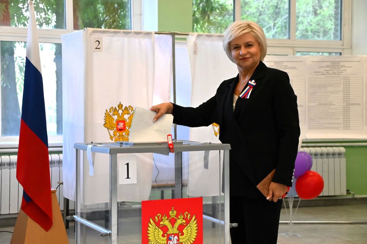 Финальный день выборов 2026: голосует Ирина Акимова