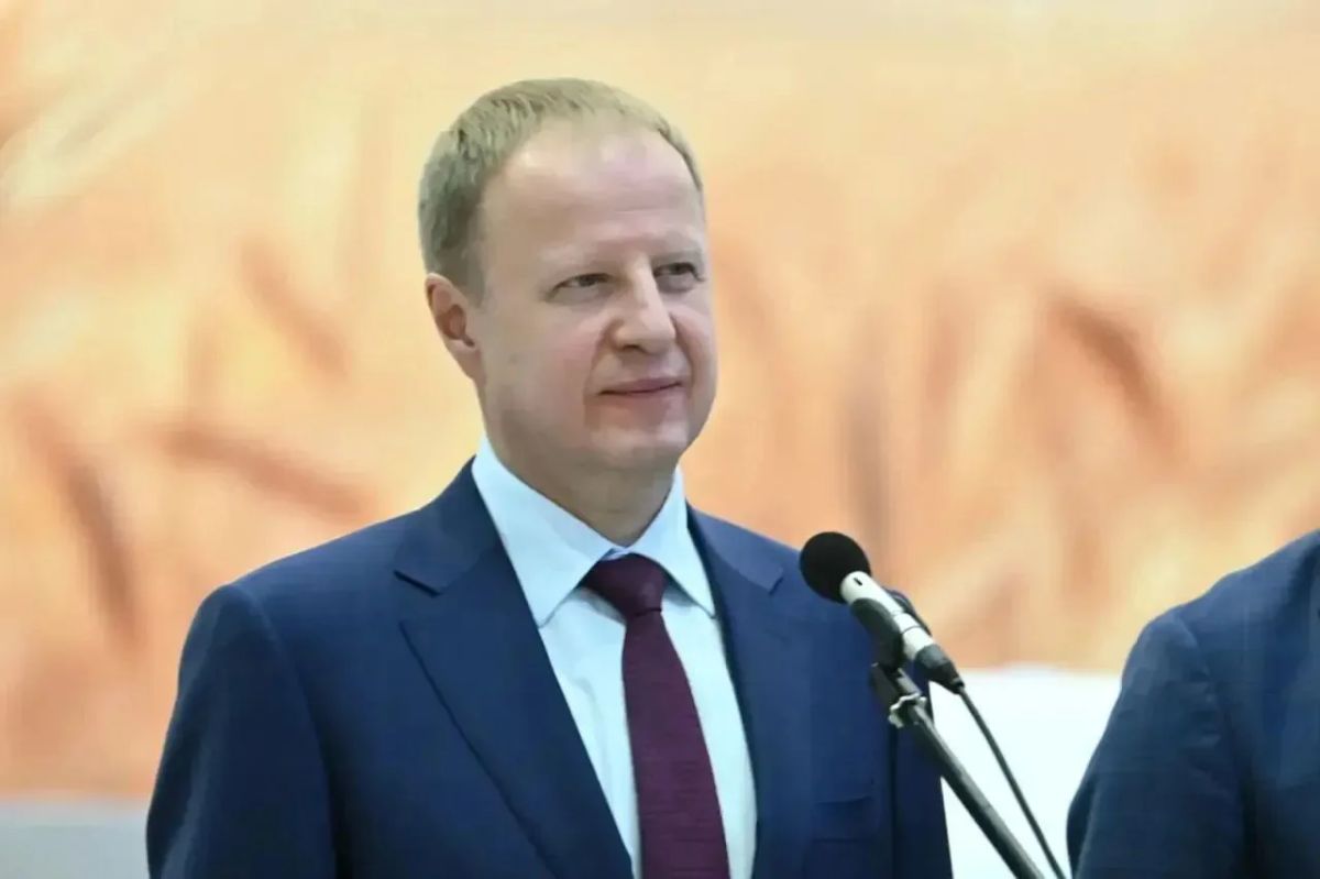 Новый аэровокзальный комплекс в Барнауле, представленный Президенту России, построен на 98 процентов из российских комплектующих