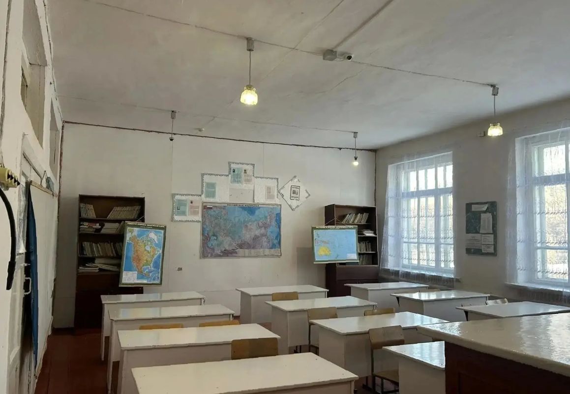 #БылоСтало. В Угловском районе в рамках национального проекта «Молодежь и дети» капитально отремонтировали Симоновский филиал Озерно-Кузнецовской школы #БылоСтало. В Угловском районе в рамках национального проекта «Молодежь и дети» капитально отремонтировали Симоновский филиал Озерно-Кузнецовской школы