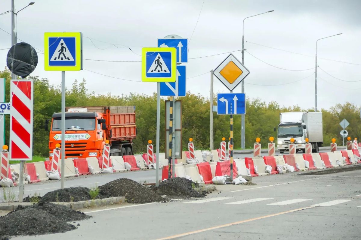 В Барнауле продолжается ремонт федерального моста В Барнауле продолжается ремонт федерального моста