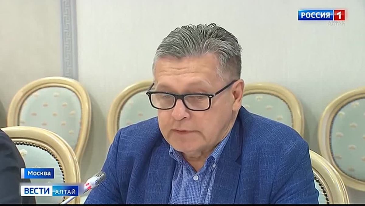 Почти 14 000 зрителей смотрят, слушают и читают материалы алтайских «Вестей» в «Максе»