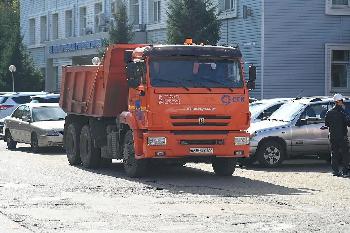 Барнаульские службы отработали ликвидацию условной аварии на коммунальных сетях Барнаульские службы отработали ликвидацию условной аварии на коммунальных сетях