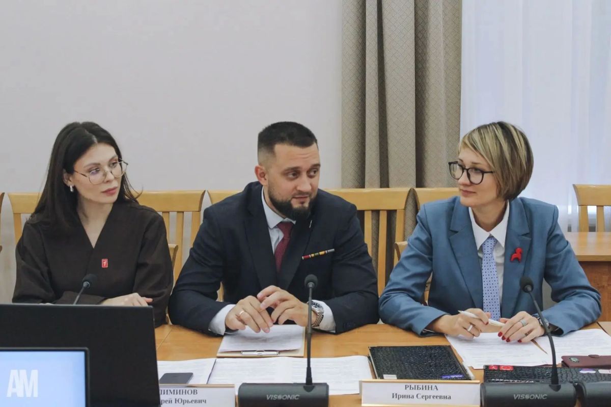В Алтайском крае обсудили работу регионального отделения Движения Первых и наметили планы на будущее В Алтайском крае обсудили работу регионального отделения Движения Первых и наметили планы на будущее