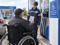 В Алтайском крае накажут заправку за отказ обслуживать инвалида вне очереди