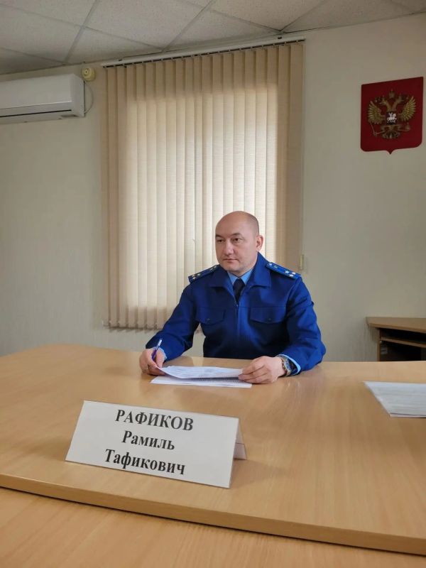 Заместитель прокурора края Рамиль Рафиков провел выездной прием граждан в Павловском районе